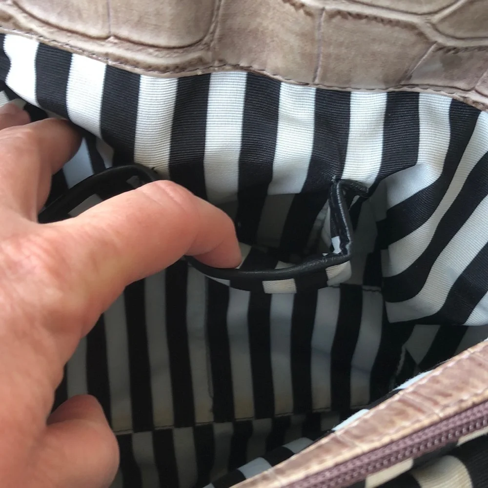 MGianni Bini large satchel handbag